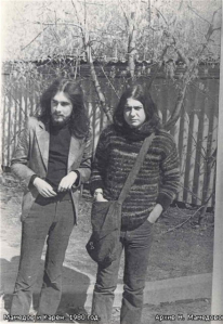 Мамедов и Каренчик (Мелик) - позже клавишник групп Кредо (экс-Магнит). 